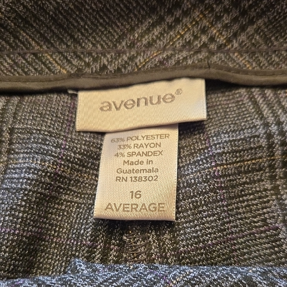 Avenue Women's Blue/Charcoal Plaid Dress Pants - Picture 6 of 12